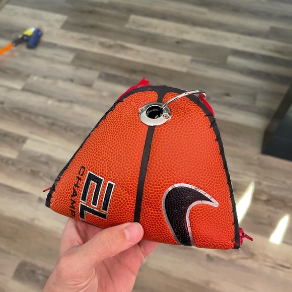 Handmade basketball Clutch - Picture 9 of 12